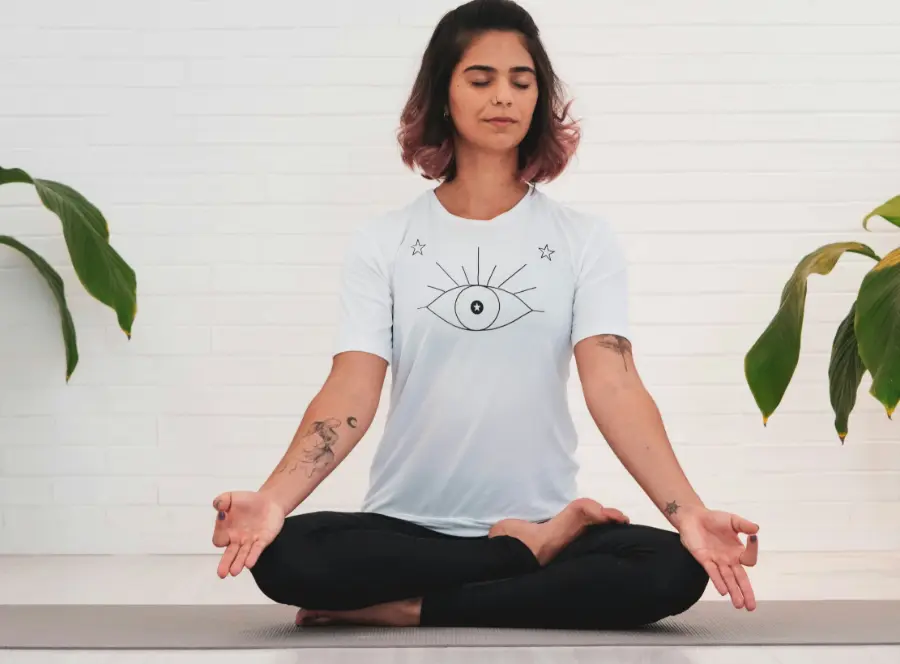 A Beginner’s Guide to Meditation Without the Pressure